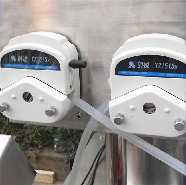 Комплетна автоматска машина за полнење парфеми со перисталтична пумпа